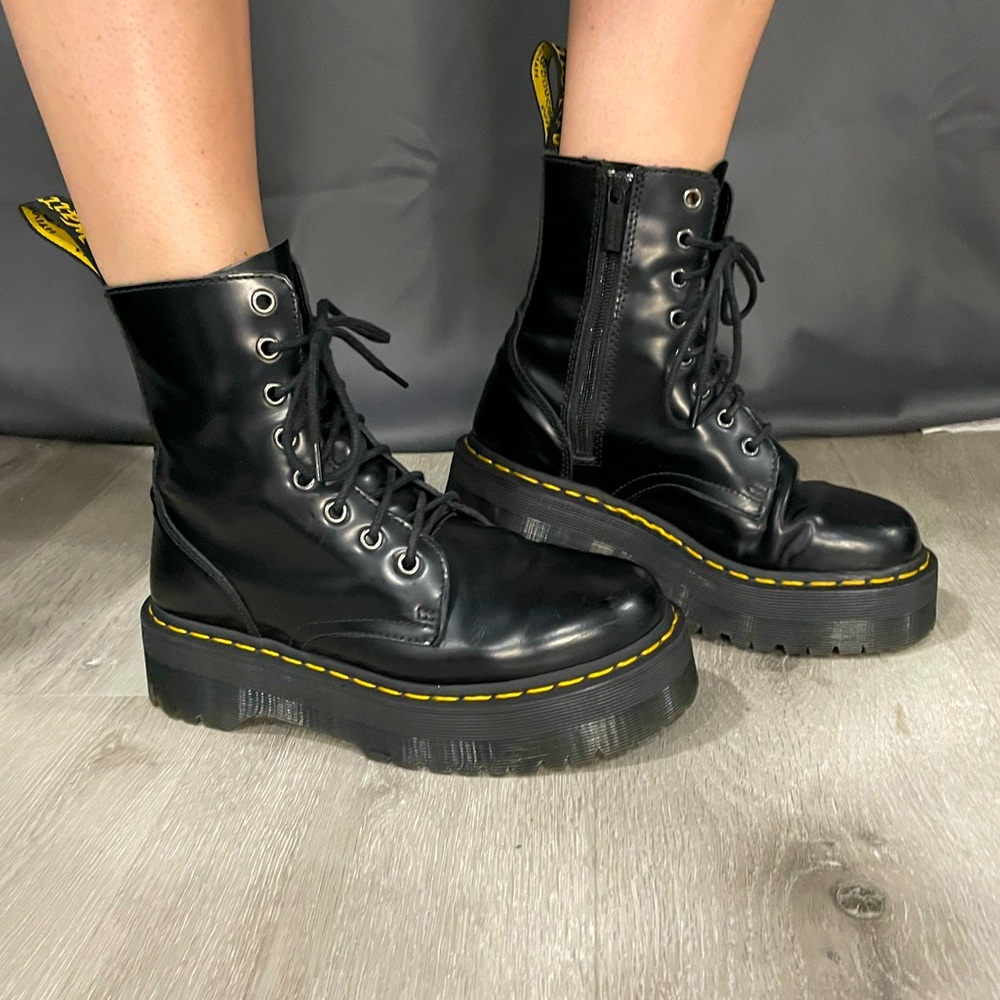 Black Platform Dr. Martens
